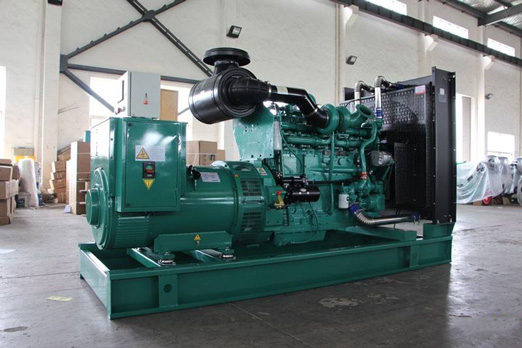 银海320kw康明斯柴油发电车出租组图片 银海320kw康明斯柴油发电车出租组图片